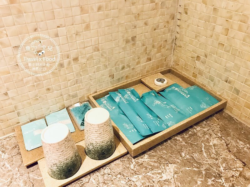 芭蕾城市渡假旅店，我與獨角獸的美好時光｜台中最美Motel，KTV、泳池、超夢幻獨角獸主題房 @魚兒 x 牽手明太子的「視」界旅行