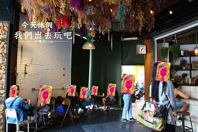 34176817865_e8652eed56_z[1]