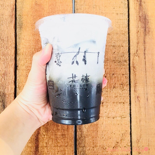 【台南小店】隱身在舊戲院騎樓的超美咖啡店★花樓咖啡★乾燥花裝飾配漸層色飲品IG蔓延燒不停,還沒來打卡就落伍啦~