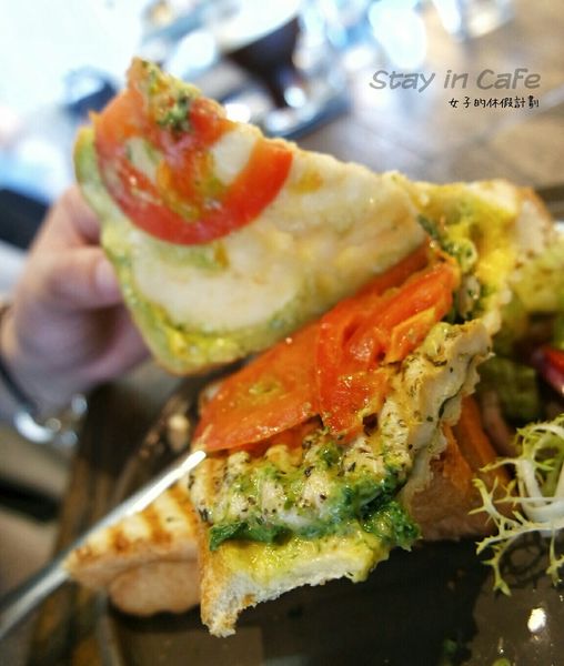 16-12-21-21-29-37-834_deco