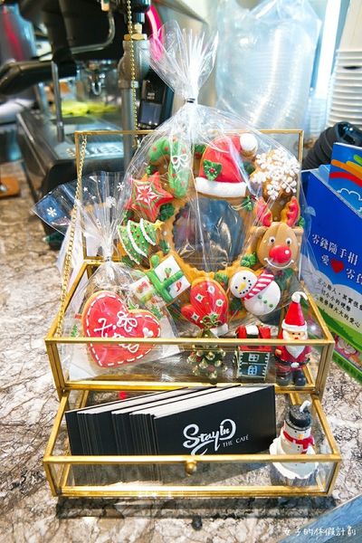 16-12-21-21-24-17-094_deco