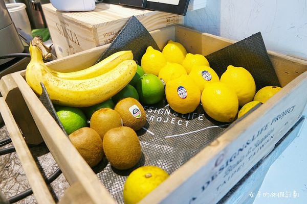 16-12-21-21-22-25-685_deco