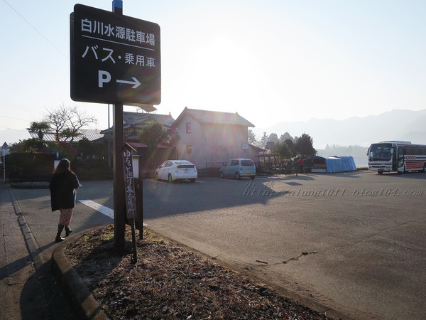 南阿蘇小火車：火車快飛~~  ...南阿蘇鉄道風情.. 田野連川谷‧冷風伴晨曦