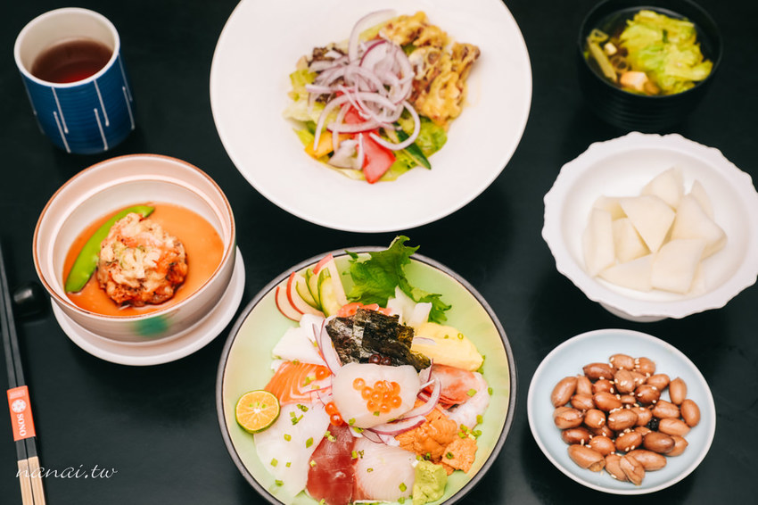 台中西區》sono園日本料理。走過繁華現代老字號日本料理店,全新推出平價套餐 - Nana愛旅行札記