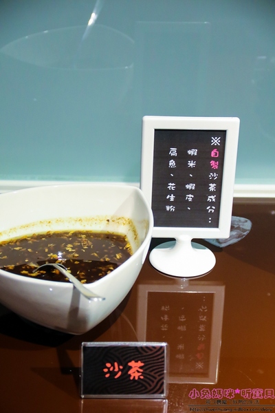 湯正黑潮涮涮:【新莊火鍋】☼湯正黑潮涮涮☼安格斯牛小排(prime)18盎司、海鮮大而新鮮,食材講究,海陸全包一次滿足!♥♥