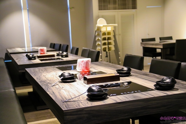 湯正黑潮涮涮:【新莊火鍋】☼湯正黑潮涮涮☼安格斯牛小排(prime)18盎司、海鮮大而新鮮,食材講究,海陸全包一次滿足!♥♥