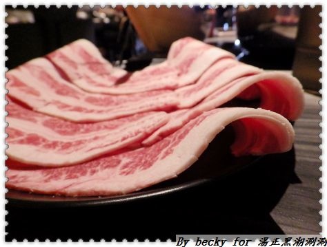 <新莊美食>平價及頂級享受，產地新鮮直送海鮮/打卡送食材～湯正黑潮涮涮