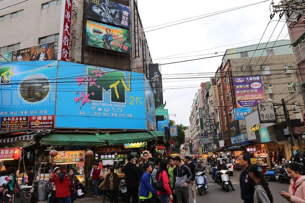 wake up 比利時鬆餅：【桃園食記】中原夜市推薦好吃鬆餅~醒醒吧比利時鬆餅WAKEUP WAFFLE/現做現烤13種口味每日限量賣完就沒囉