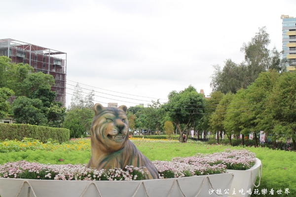 士林官邸:士林景點/2017菊花展『眾星雲菊』士林官邸/捷運士林站/文末士林捷運站周邊美食