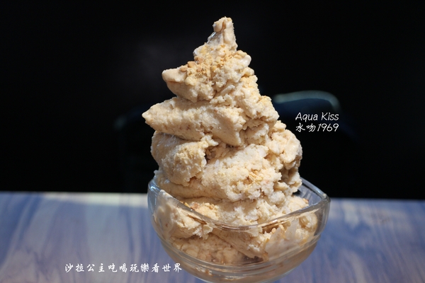 Aqua Kiss水吻1969:西門町創意料理『Aqua Kiss水吻1969』現場演唱/捷運西門站