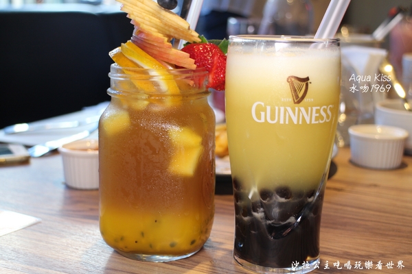 Aqua Kiss水吻1969:西門町創意料理『Aqua Kiss水吻1969』現場演唱/捷運西門站