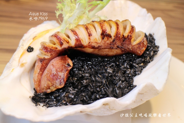 Aqua Kiss水吻1969:西門町創意料理『Aqua Kiss水吻1969』現場演唱/捷運西門站