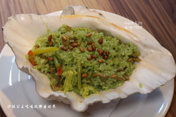 Aqua Kiss水吻1969:西門町創意料理『Aqua Kiss水吻1969』現場演唱/捷運西門站