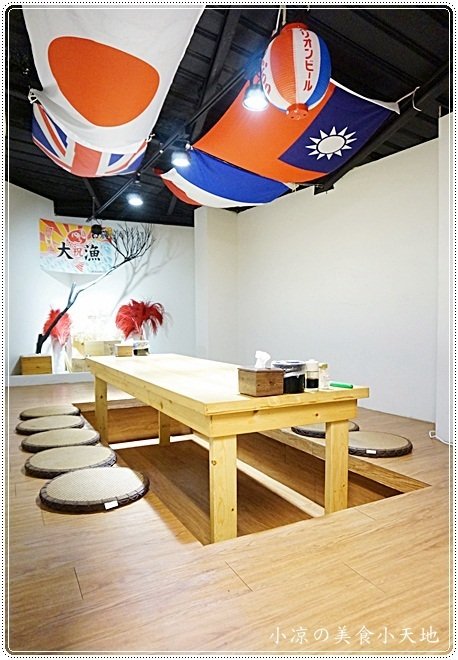 澤多海鮮燒烤板屋：台中西區』澤多海鮮燒烤板屋║聚餐宵夜小酌推薦，看球賽、射飛鏢另類夜店風，XO炒波士頓龍蝦只要399元!