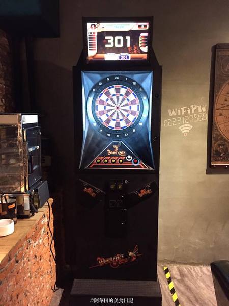 路徒行旅Roaders Hotel：【台北西門町】路徒行旅Roaders Hotel評價超高且價格低，徒步至捷運站不用五分鐘！(2016年4月開幕)