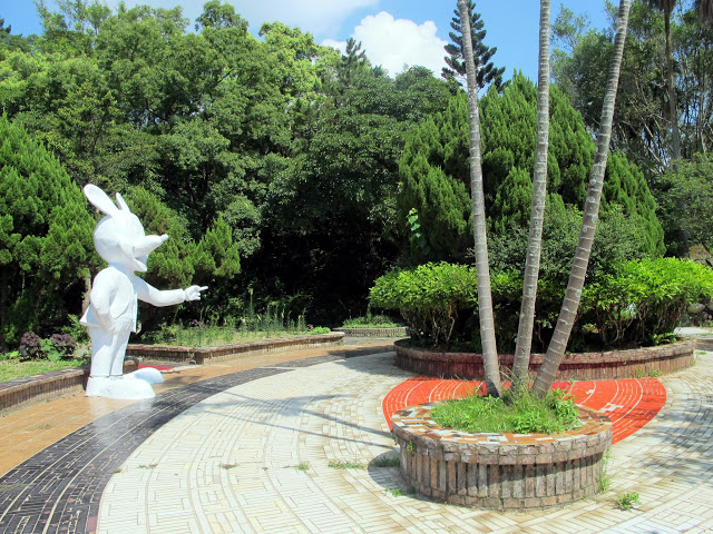 【新竹關西廢墟童話世界】迪士尼睡美人城堡夢幻景點~佛陀世界