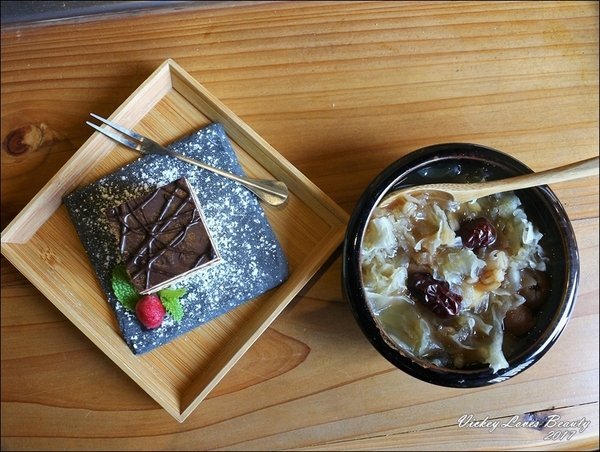 IMG_2525.JPG IMG_2525.JPG