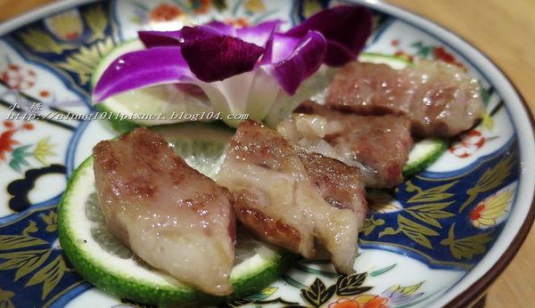 締藏和牛燒肉：囲炉裏(いろり)烤正宗澳洲和牛       ..台中締藏和牛燒肉‧愛評體驗團