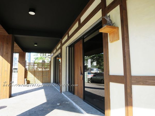 締藏和牛燒肉：囲炉裏(いろり)烤正宗澳洲和牛       ..台中締藏和牛燒肉‧愛評體驗團