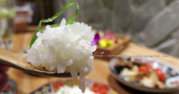 締藏和牛燒肉：囲炉裏(いろり)烤正宗澳洲和牛       ..台中締藏和牛燒肉‧愛評體驗團