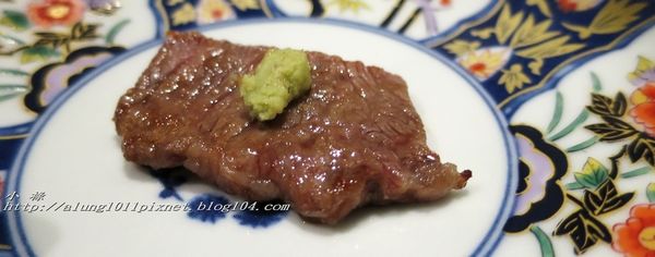 締藏和牛燒肉：囲炉裏(いろり)烤正宗澳洲和牛       ..台中締藏和牛燒肉‧愛評體驗團