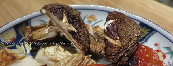 締藏和牛燒肉：囲炉裏(いろり)烤正宗澳洲和牛       ..台中締藏和牛燒肉‧愛評體驗團
