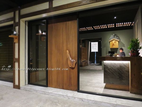 締藏和牛燒肉：囲炉裏(いろり)烤正宗澳洲和牛       ..台中締藏和牛燒肉‧愛評體驗團