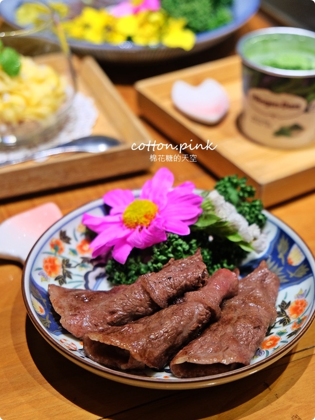 台中燒肉推這家-締藏和牛燒肉整條牛舌全上桌真的太狂啦!