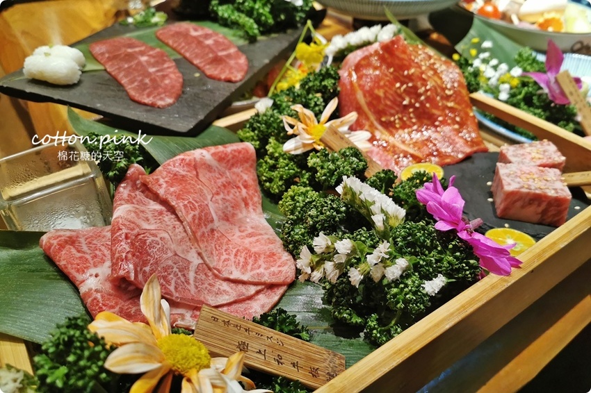 台中燒肉推這家-締藏和牛燒肉整條牛舌全上桌真的太狂啦!