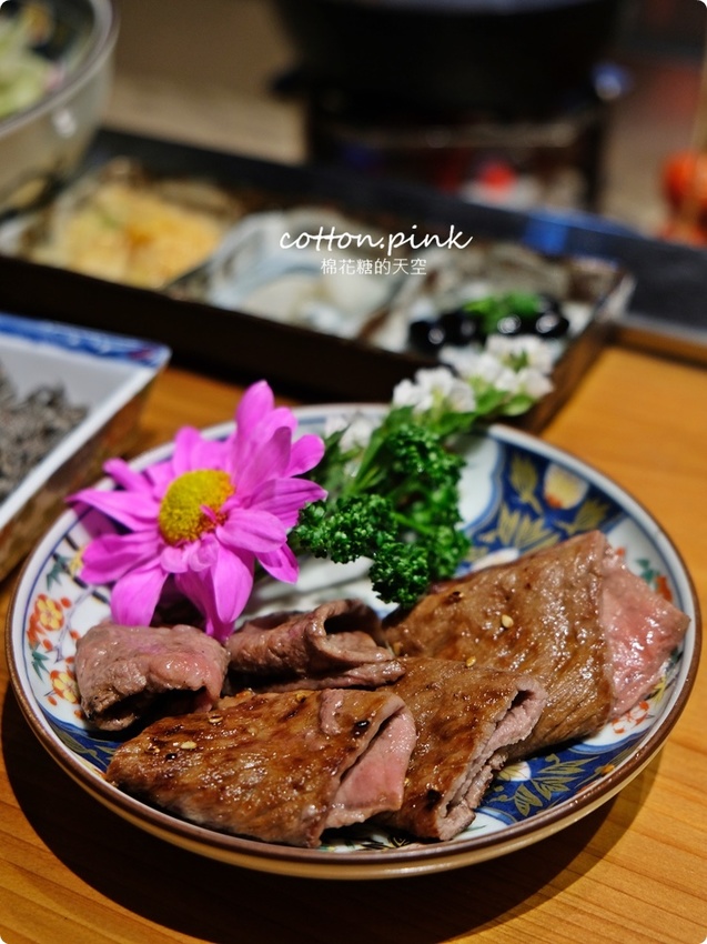 台中燒肉推這家-締藏和牛燒肉整條牛舌全上桌真的太狂啦!