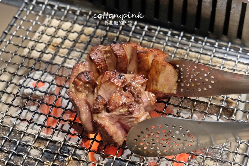 台中燒肉推這家-締藏和牛燒肉整條牛舌全上桌真的太狂啦!