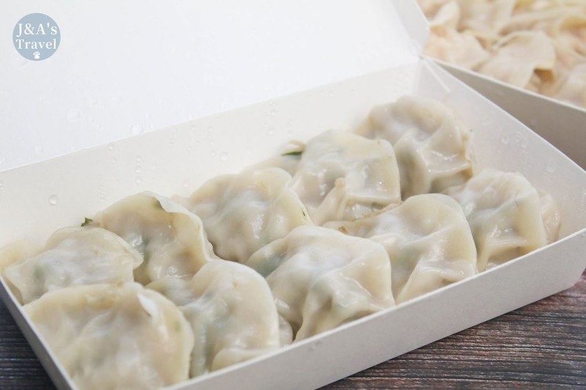 蒸的不一樣 手工現包蒸餃只要55元起,九層塔菇菇香氣足!【捷運松江南京】 @J&A的旅行