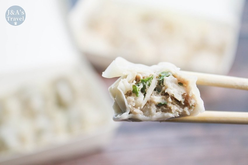 蒸的不一樣 手工現包蒸餃只要55元起,九層塔菇菇香氣足!【捷運松江南京】 @J&A的旅行