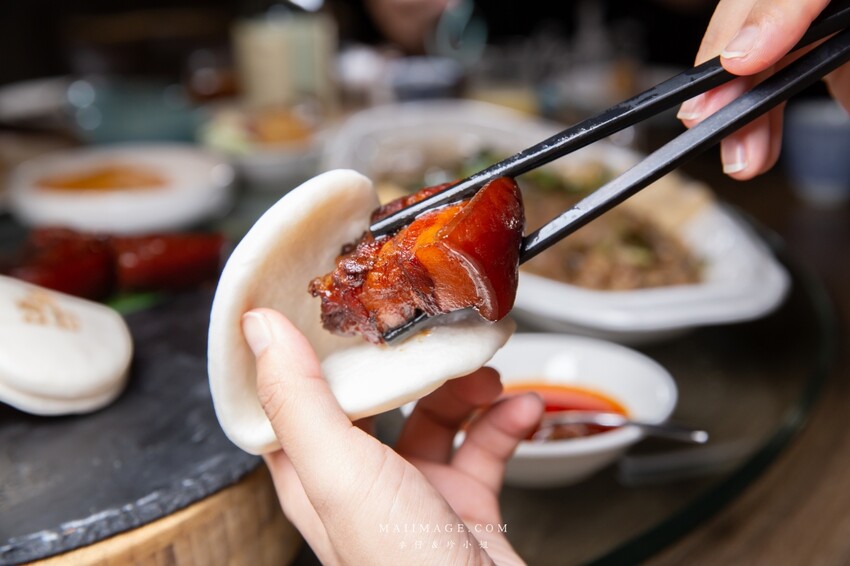 台北美食|南村私廚小酒棧~連續兩年米其林餐盤推薦,2022全新菜色道道精彩、捷運忠孝敦化美食。