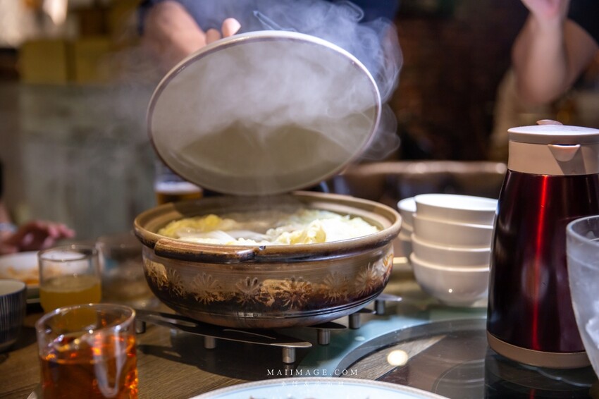 台北美食|南村私廚小酒棧~連續兩年米其林餐盤推薦,2022全新菜色道道精彩、捷運忠孝敦化美食。