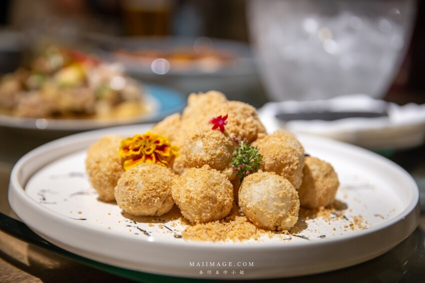 台北美食|南村私廚小酒棧~連續兩年米其林餐盤推薦,2022全新菜色道道精彩、捷運忠孝敦化美食。