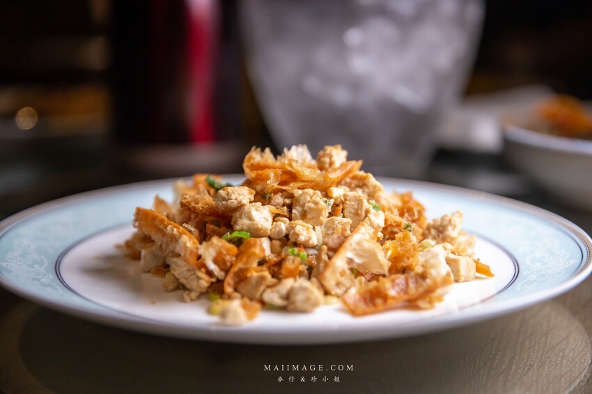 台北美食|南村私廚小酒棧~連續兩年米其林餐盤推薦,2022全新菜色道道精彩、捷運忠孝敦化美食。