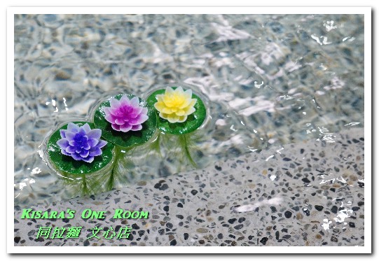 同拉麵とともに(文心店)：文心路拉麵．適合呼朋引伴的客製化拉麵店──同拉麵とともに