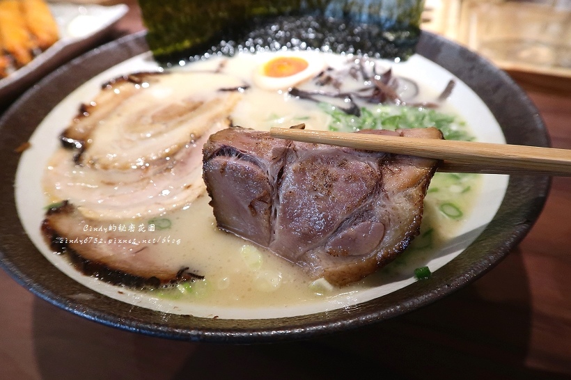 IMG_2810.jpg IMG_2810.jpg