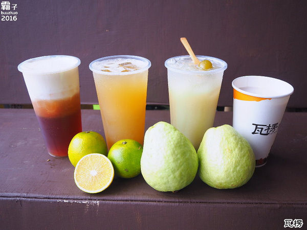 瓦楞飲品專賣店：瓦楞飲品，中科商圈岩鹽奶蓋熱熱喝，薑汁奶茶也很推～