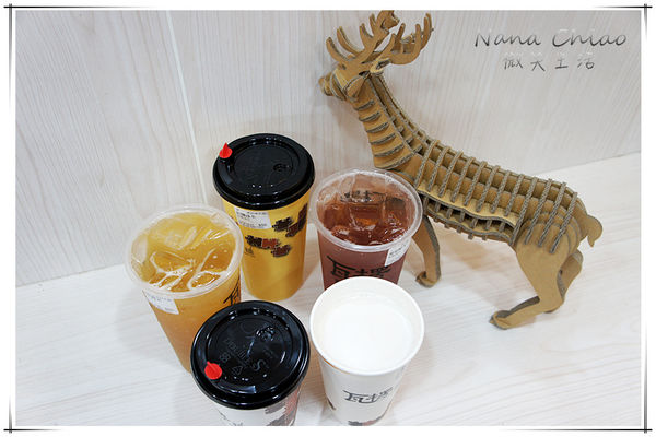 瓦楞-飲料專賣店25.jpg 瓦楞-飲料專賣店25.jpg