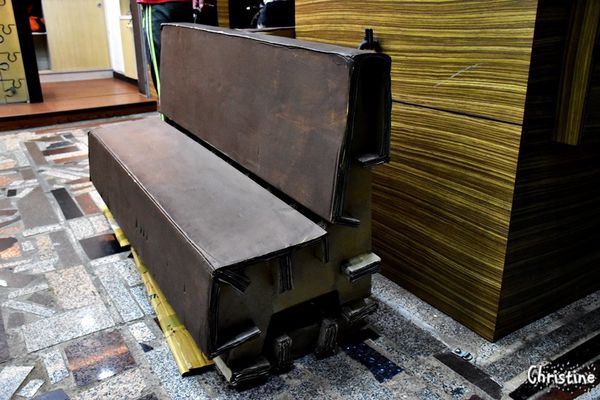 【台中。美食】西屯 / 瓦楞,特色飲品,讓人難以忘懷的滋味,岩鹽奶蓋系列,順口鹹味和茶香的好組合