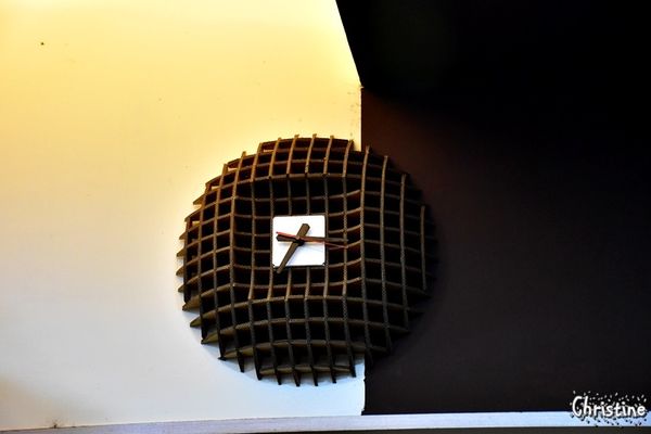 【台中。美食】西屯 / 瓦楞,特色飲品,讓人難以忘懷的滋味,岩鹽奶蓋系列,順口鹹味和茶香的好組合