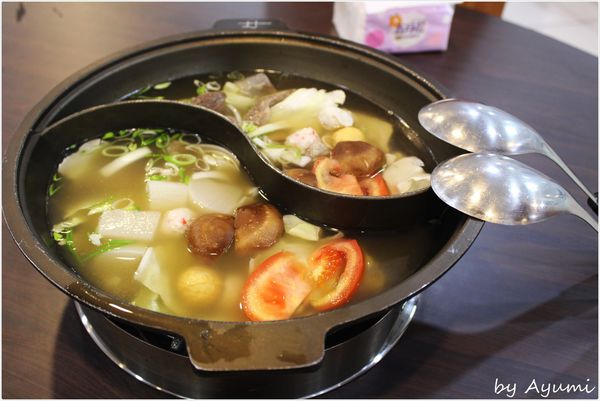 牛墟溫體牛肉/豬肉火鍋：[食記]冬天來時~善化牛墟是你最佳進補的好去處