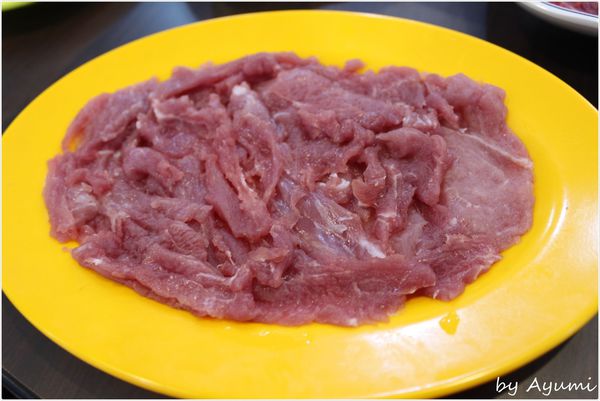 牛墟溫體牛肉/豬肉火鍋：[食記]冬天來時~善化牛墟是你最佳進補的好去處