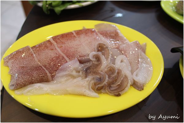 牛墟溫體牛肉/豬肉火鍋：[食記]冬天來時~善化牛墟是你最佳進補的好去處