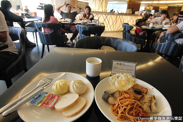 『高雄市鹽埕區住宿』城市商旅高雄真愛館★海洋概念設計風格旅店/鄰近駁二藝術特區大義倉庫/海霸王集團商旅集團