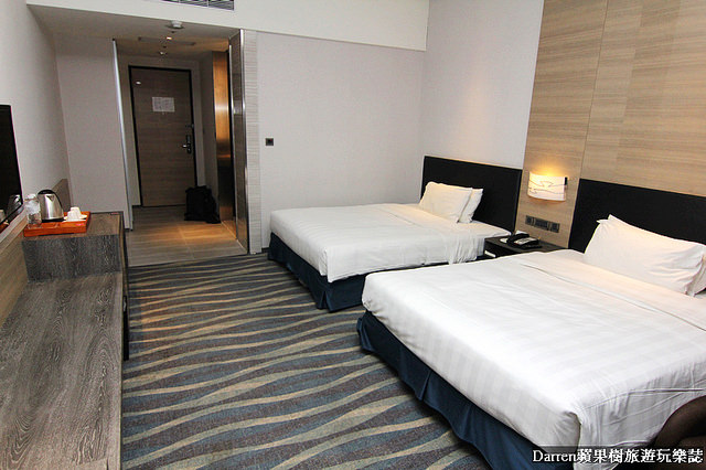 『高雄市鹽埕區住宿』城市商旅高雄真愛館★海洋概念設計風格旅店/鄰近駁二藝術特區大義倉庫/海霸王集團商旅集團