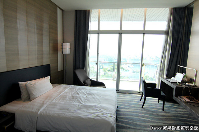 『高雄市鹽埕區住宿』城市商旅高雄真愛館★海洋概念設計風格旅店/鄰近駁二藝術特區大義倉庫/海霸王集團商旅集團