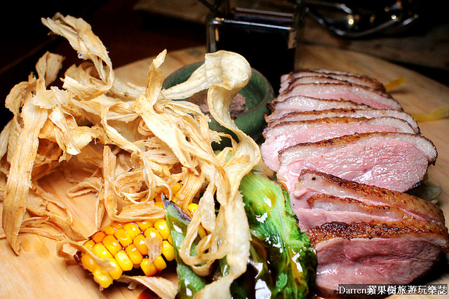 『台中美食』Swing花酒藏餐酒館(含詳細MENU)★日本料理與酒吧結合的混搭風餐廳酒吧/台中人氣有正妹出沒調酒又好喝的餐酒館